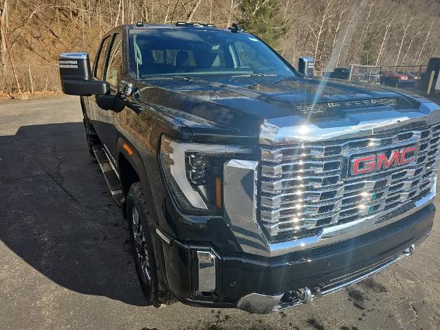 2024 GMC Sierra 2500 HD Vehicle Photo in GLENSHAW, PA 15116-1739