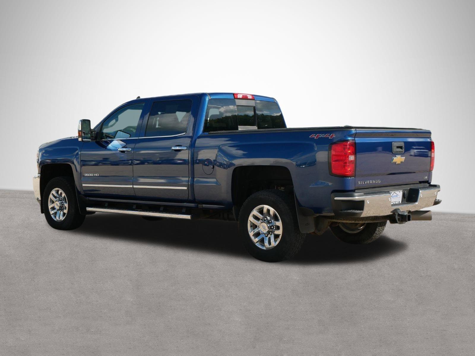 2016 Chevrolet Silverado 3500 HD Vehicle Photo in OWATONNA, MN 55060-4060