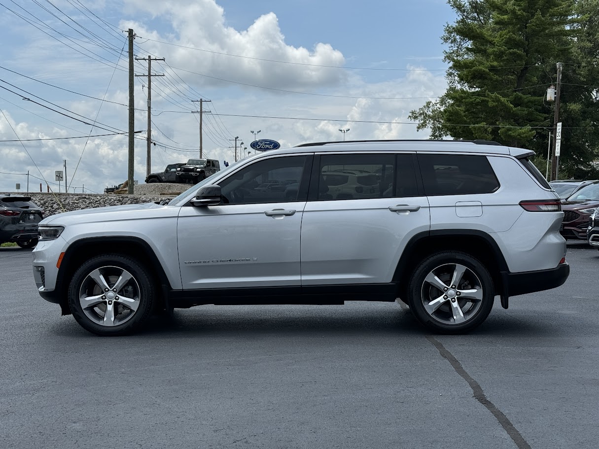 2021 Jeep Grand Cherokee L Vehicle Photo in BOONVILLE, IN 47601-9633