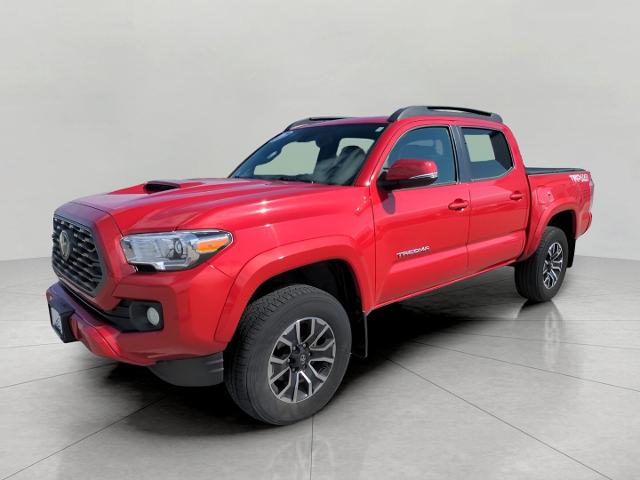 2021 Toyota Tacoma 4WD Vehicle Photo in Green Bay, WI 54304