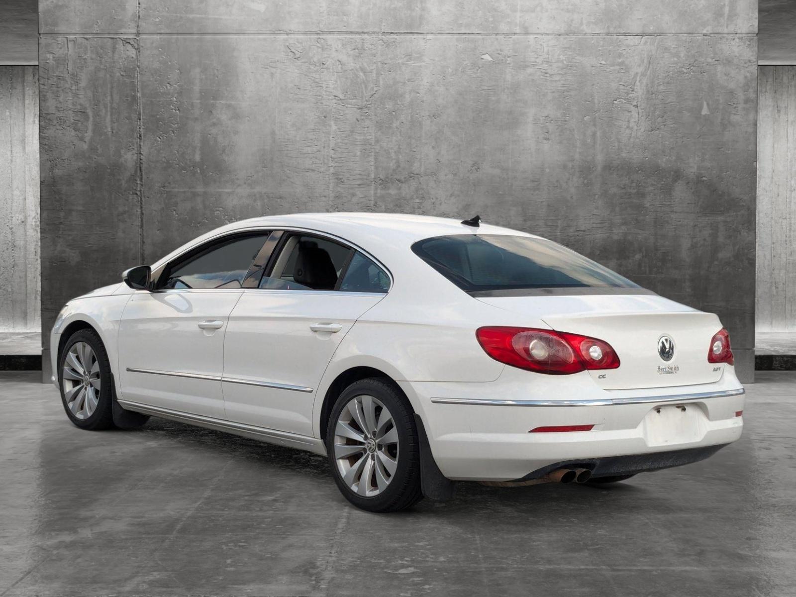 2010 Volkswagen CC Vehicle Photo in St. Petersburg, FL 33713