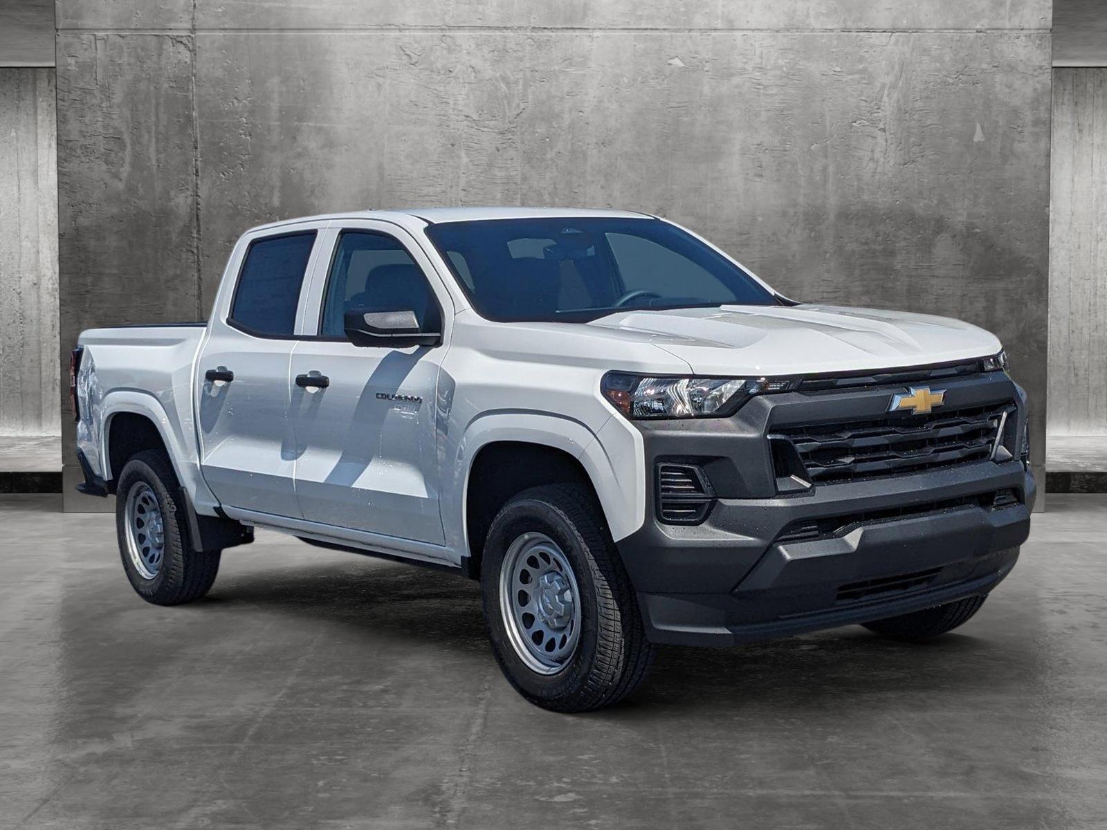 2024 Chevrolet Colorado Vehicle Photo in GREENACRES, FL 33463-3207