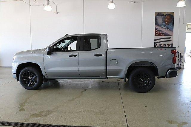 2025 Chevrolet Silverado 1500 Vehicle Photo in MEDINA, OH 44256-9001