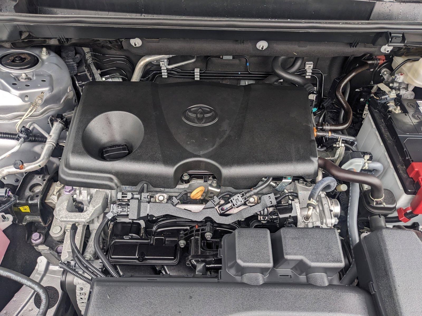 2022 Toyota RAV4 Vehicle Photo in GREENACRES, FL 33463-3207