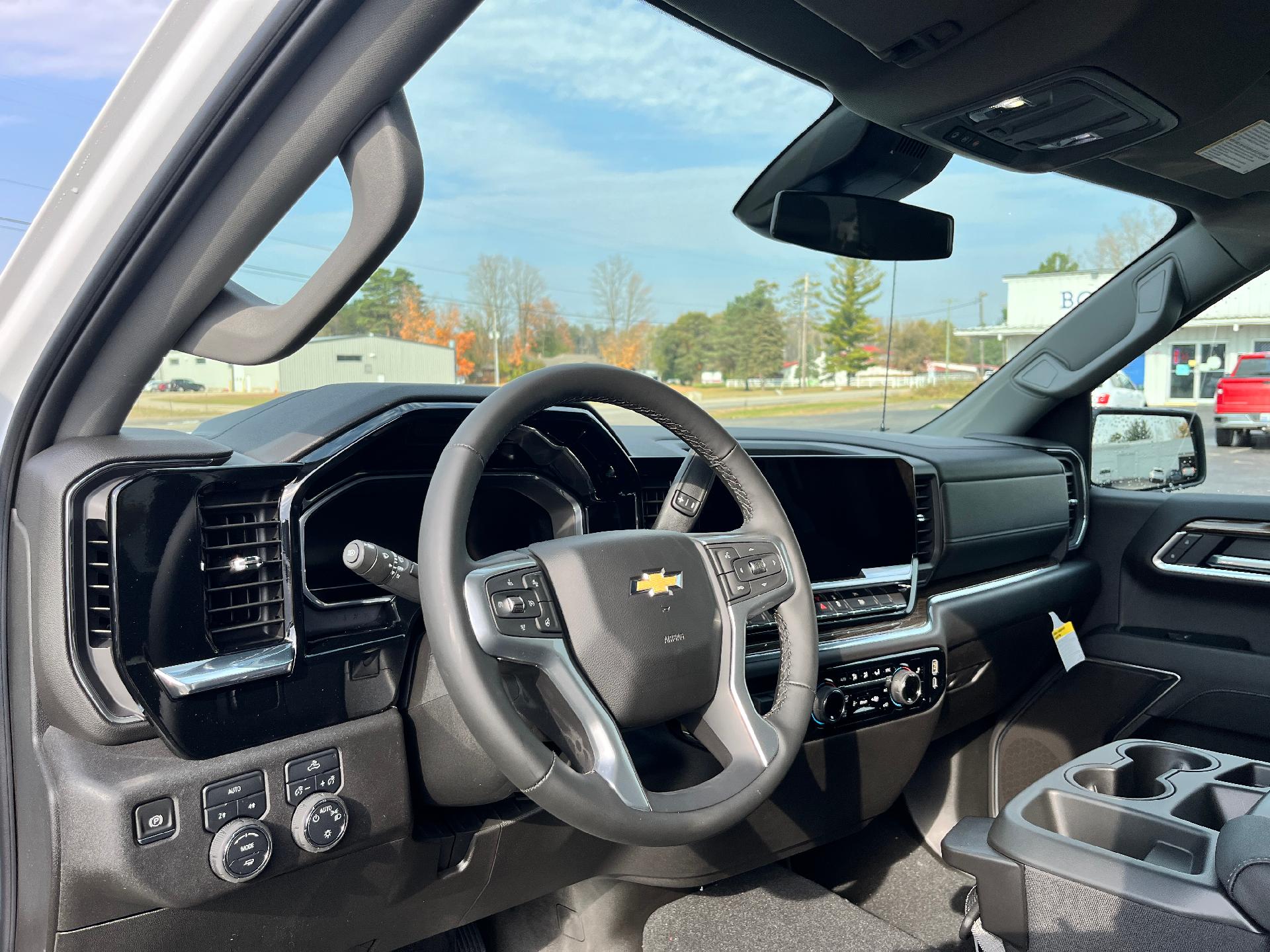 2025 Chevrolet Silverado 1500 Vehicle Photo in CLARE, MI 48617-9414