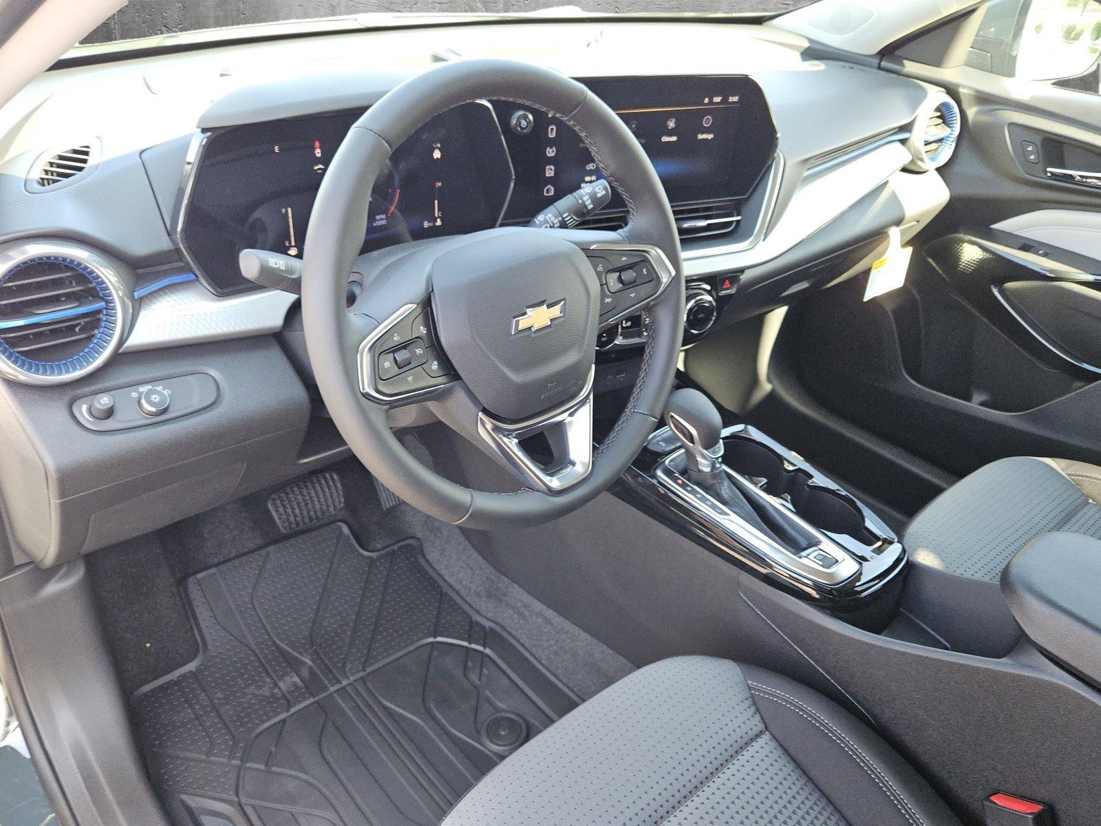 2025 Chevrolet Trax Vehicle Photo in MESA, AZ 85206-4395