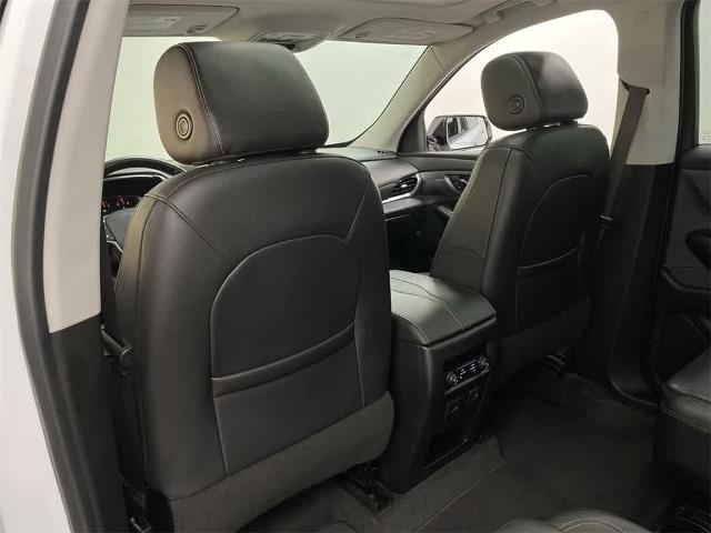 2020 Chevrolet Traverse Vehicle Photo in PORTLAND, OR 97225-3518