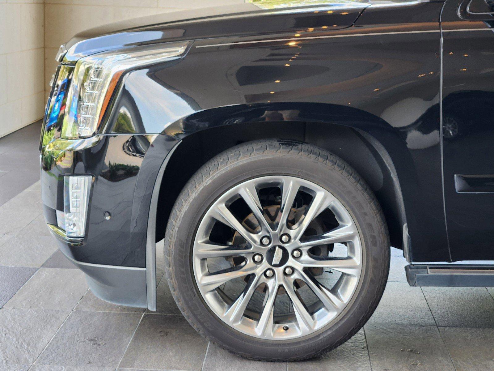 2020 Cadillac Escalade Vehicle Photo in HOUSTON, TX 77079-1502