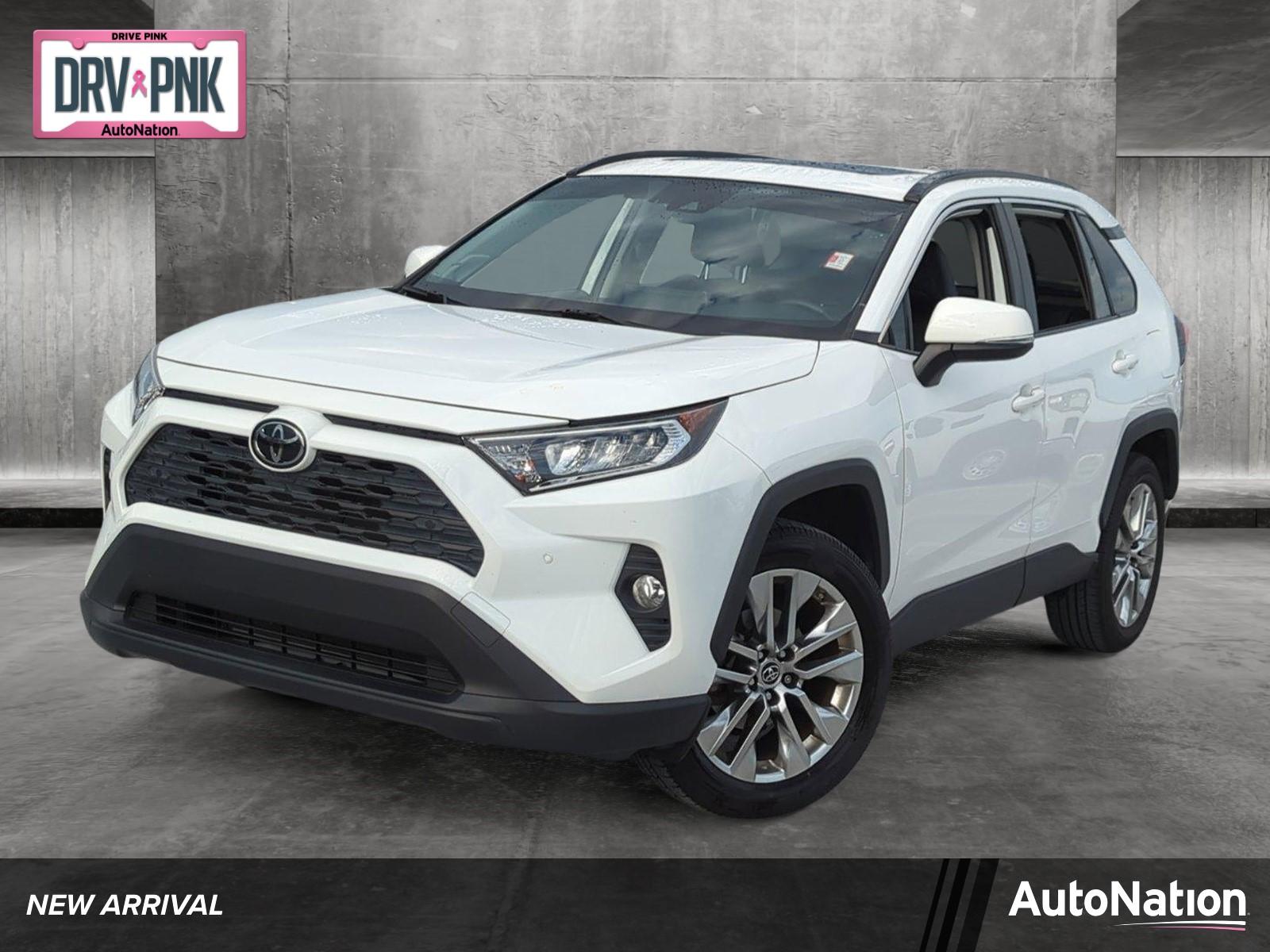 2019 Toyota RAV4 Vehicle Photo in Ft. Myers, FL 33907