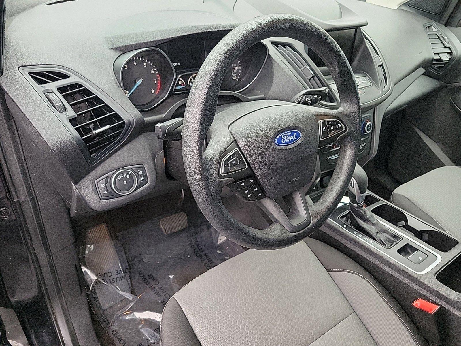 2019 Ford Escape Vehicle Photo in Plainfield, IL 60586