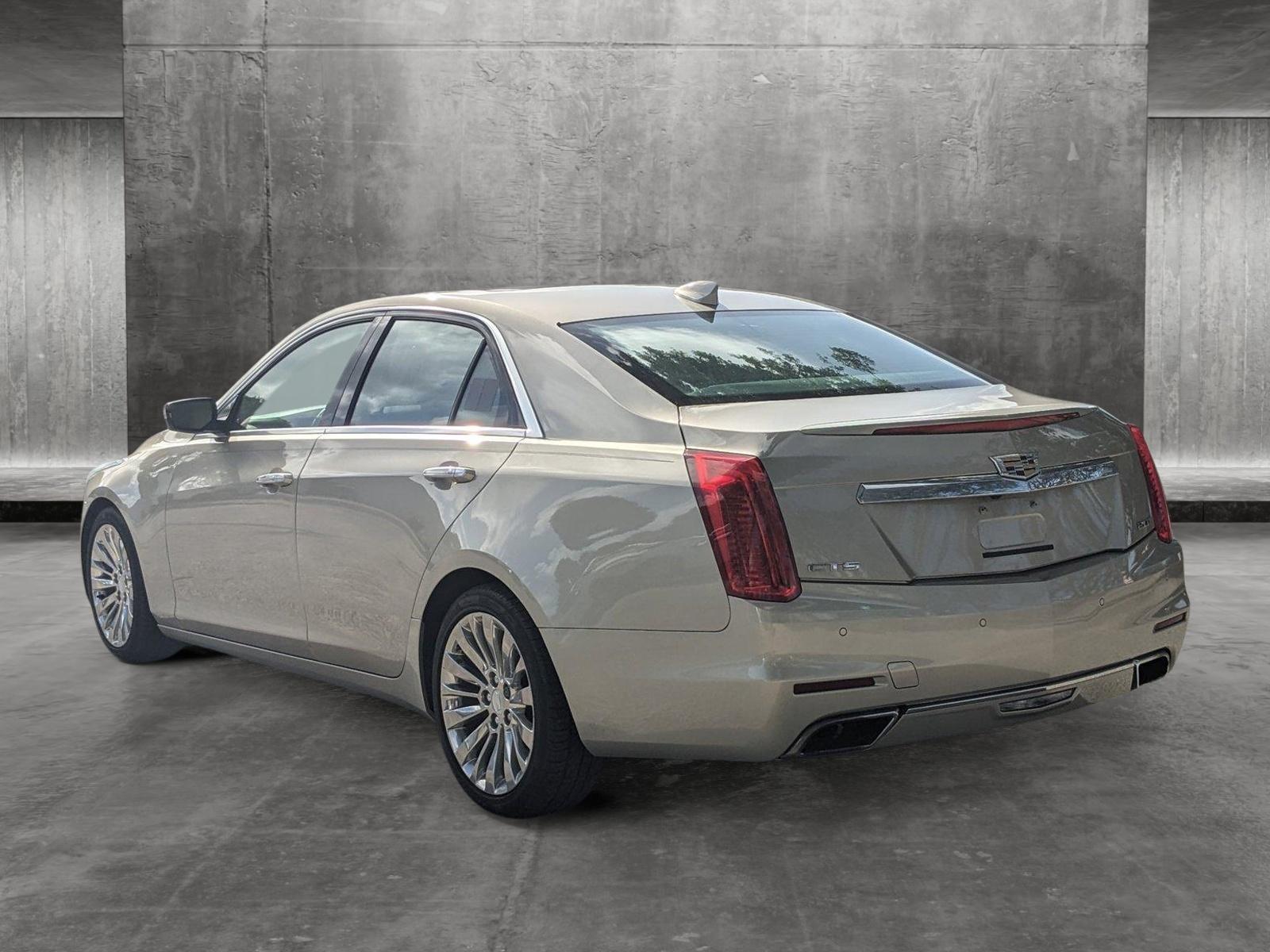 2015 Cadillac CTS Sedan Vehicle Photo in GREENACRES, FL 33463-3207