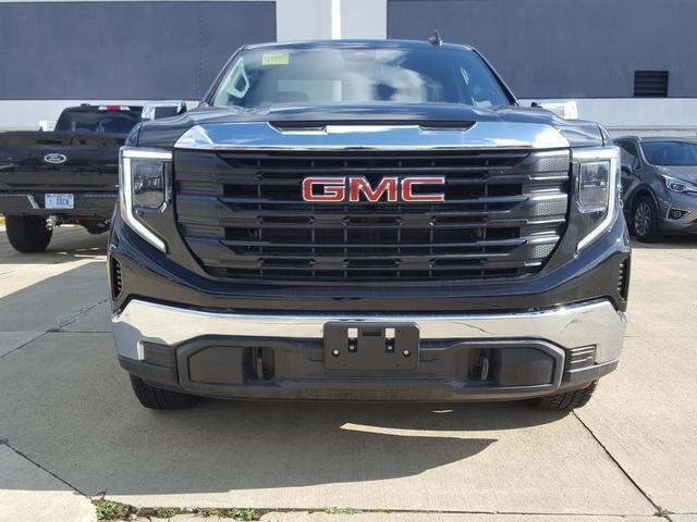 2023 GMC Sierra 1500 Vehicle Photo in ELYRIA, OH 44035-6349