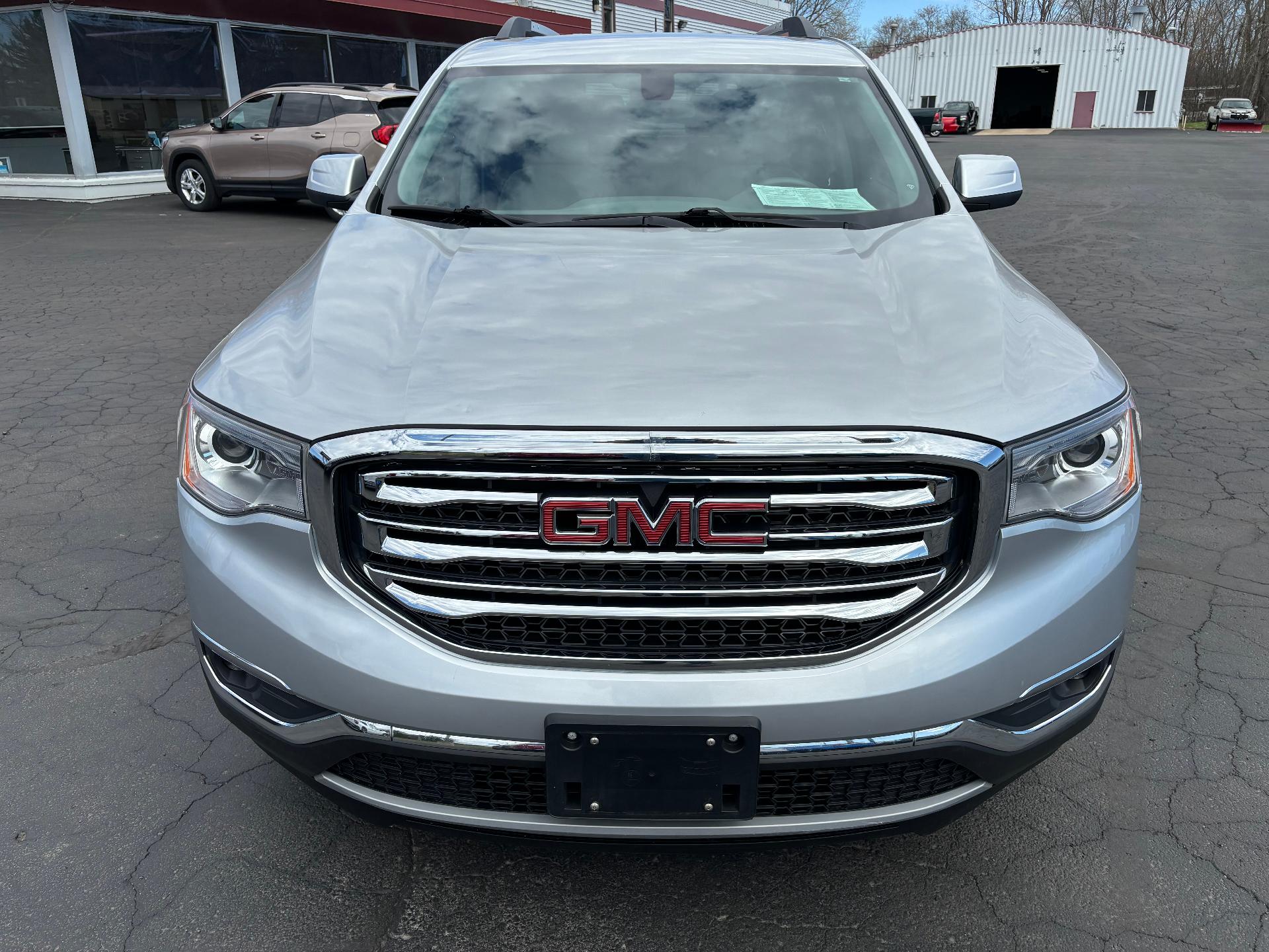 Used 2019 GMC Acadia SLE-2 with VIN 1GKKNSLA2KZ241734 for sale in Tomah, WI