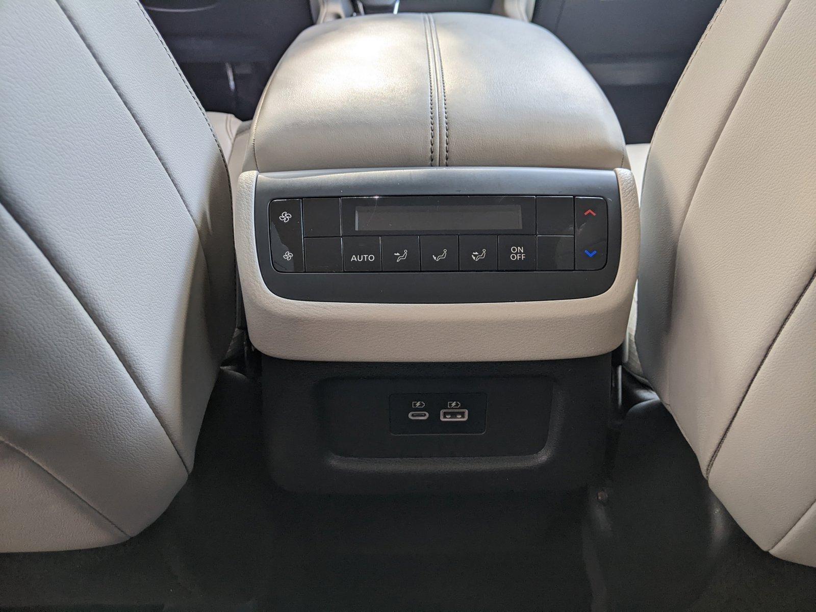 2022 Nissan Pathfinder Vehicle Photo in Pembroke Pines , FL 33084