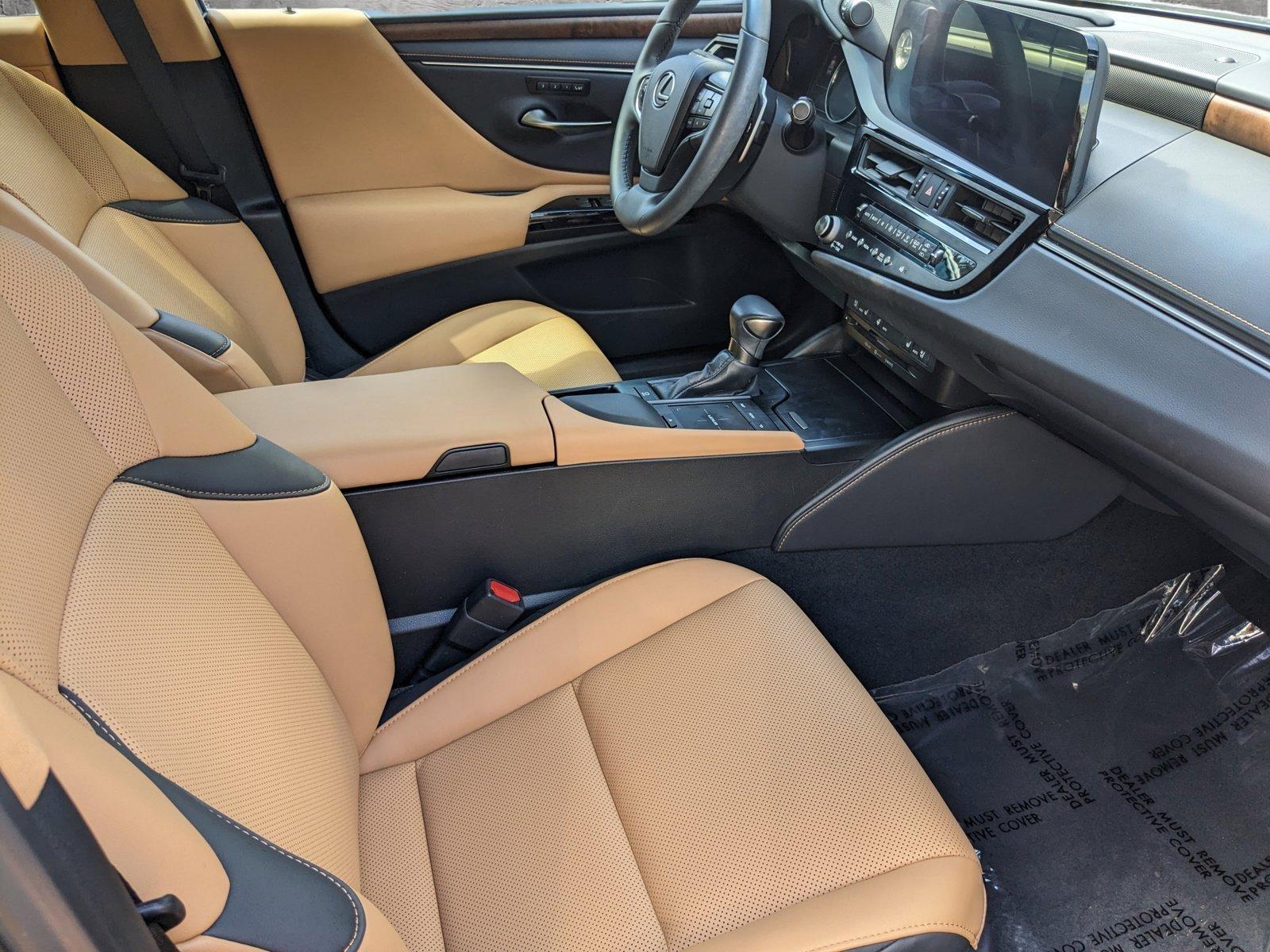 2022 Lexus ES 350 Vehicle Photo in Tampa, FL 33614