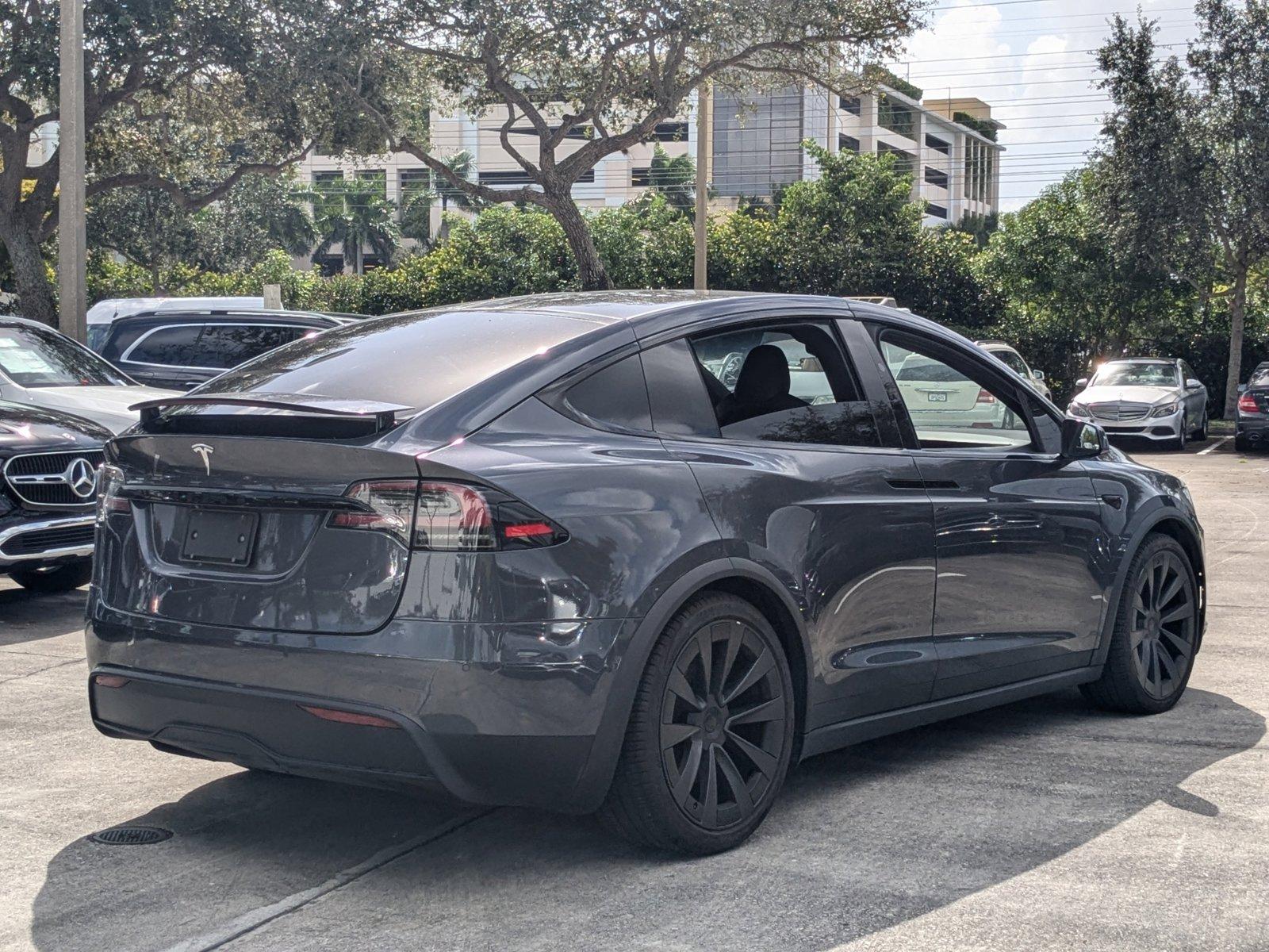 2022 Tesla Model X Vehicle Photo in Coconut Creek, FL 33073