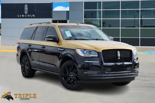 2023 Lincoln Navigator Vehicle Photo in Stephenville, TX 76401-3713