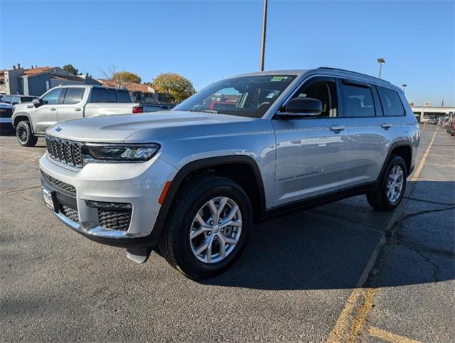 2023 Jeep Grand Cherokee L Vehicle Photo in AURORA, CO 80012-4011