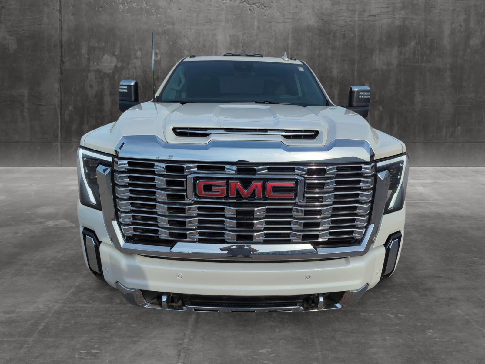 2024 GMC Sierra 2500 HD Vehicle Photo in MEMPHIS, TN 38115-1503