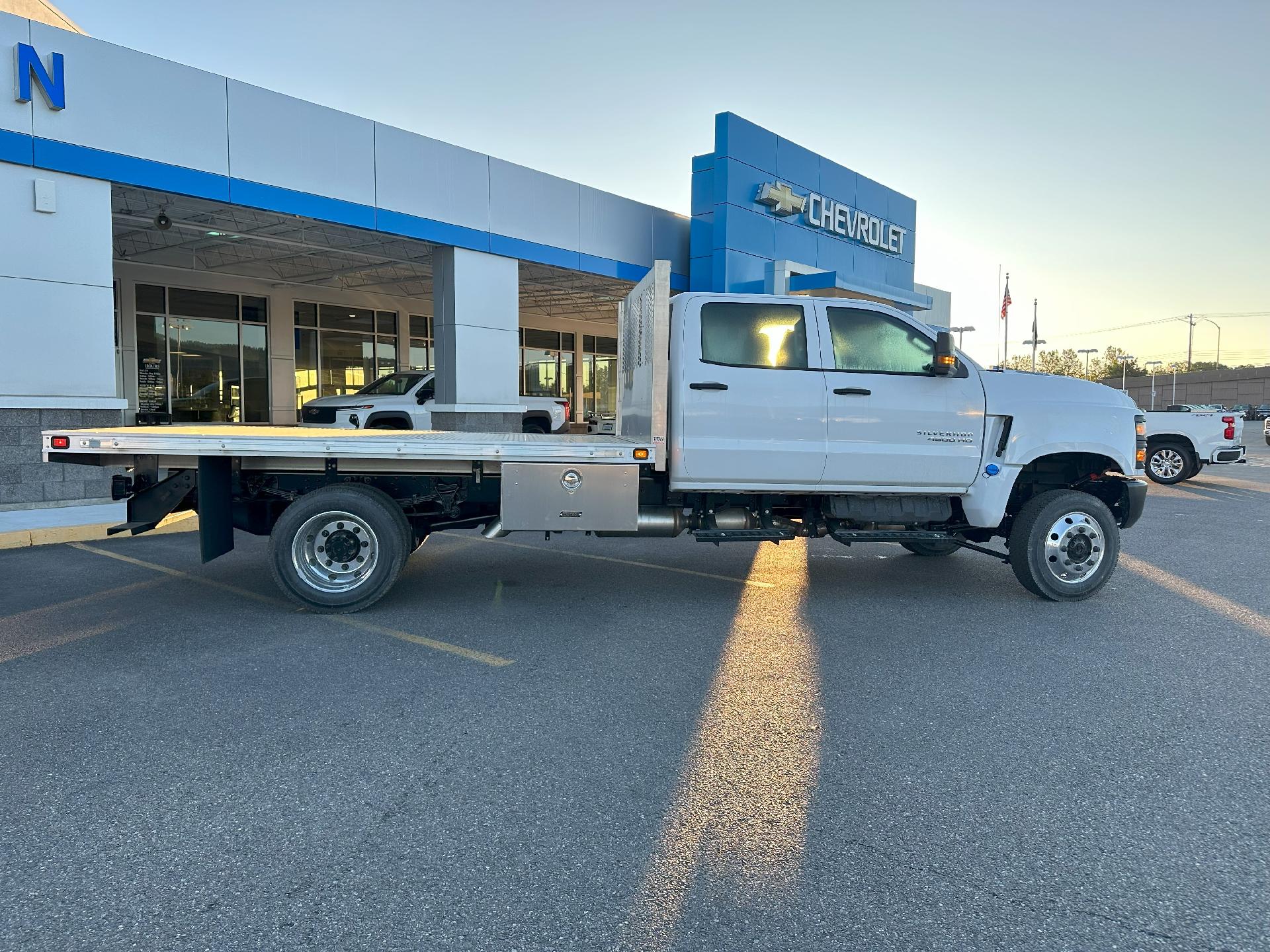 2024 Chevrolet Silverado 4500 HD Vehicle Photo in POST FALLS, ID 83854-5365