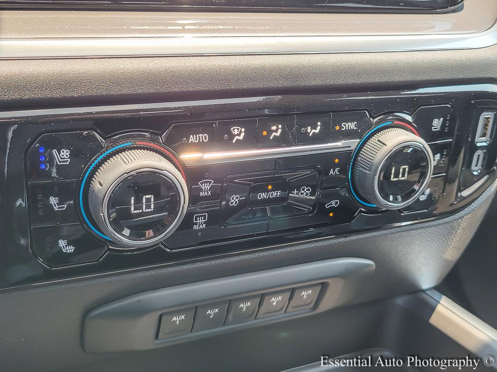 2024 Chevrolet Silverado 2500 HD Vehicle Photo in AURORA, IL 60503-9326