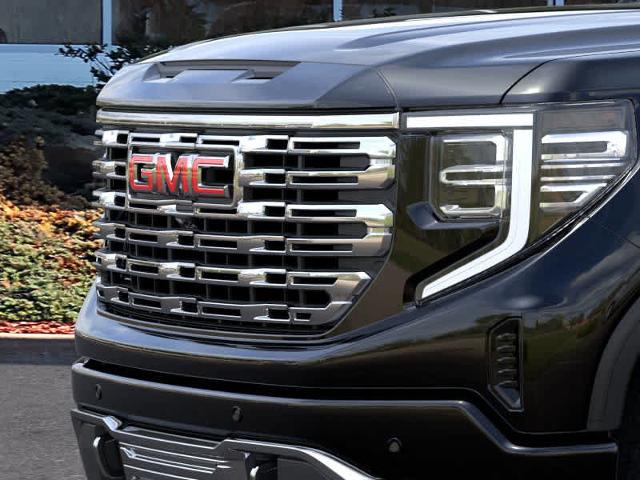 2024 GMC Sierra 1500 Vehicle Photo in ZELIENOPLE, PA 16063-2910