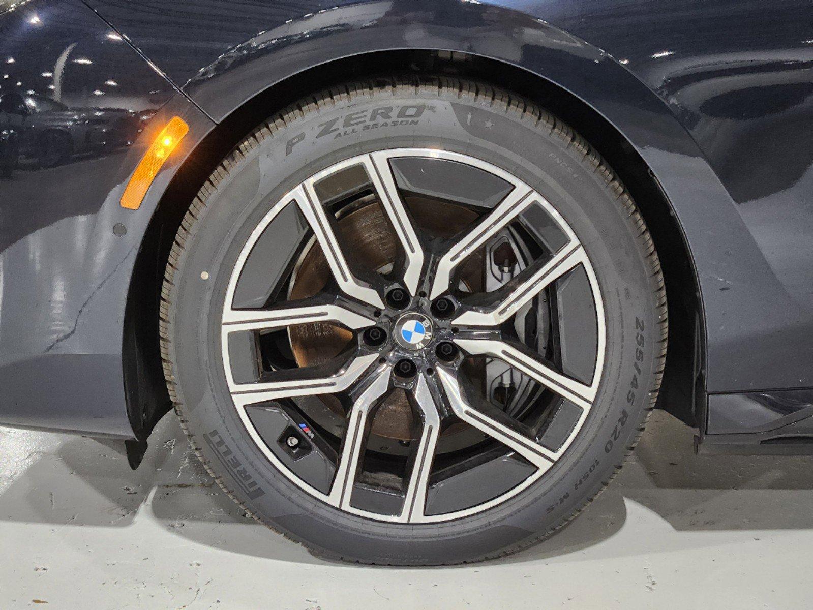 2024 BMW i7 Vehicle Photo in GRAPEVINE, TX 76051