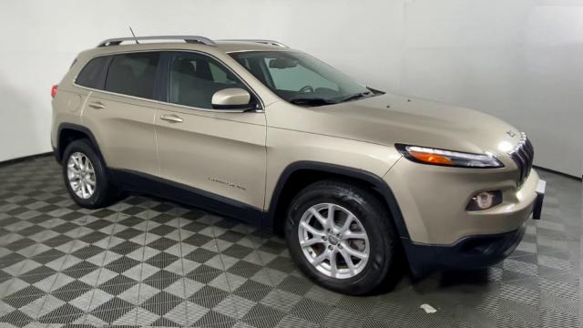 2015 Jeep Cherokee Vehicle Photo in ALLIANCE, OH 44601-4622