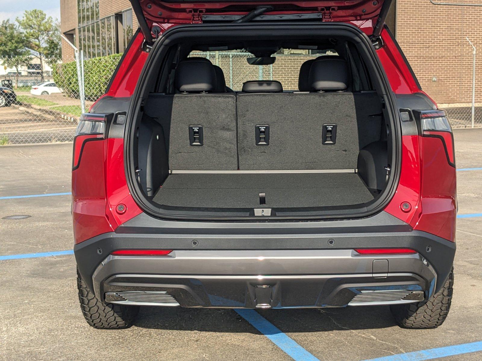 2025 Chevrolet Equinox Vehicle Photo in HOUSTON, TX 77034-5009