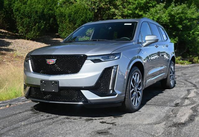 2024 Cadillac XT6 Vehicle Photo in NORWOOD, MA 02062-5222