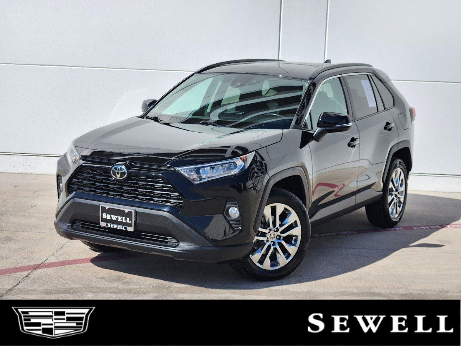 2021 Toyota RAV4 Vehicle Photo in GRAPEVINE, TX 76051-8302