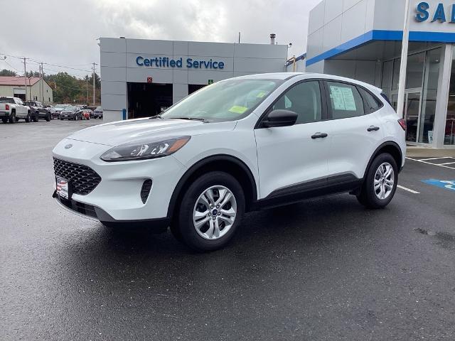 2022 Ford Escape Vehicle Photo in GARDNER, MA 01440-3110