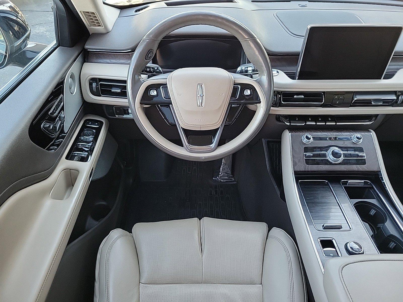 2022 Lincoln Aviator Vehicle Photo in Saint Charles, IL 60174