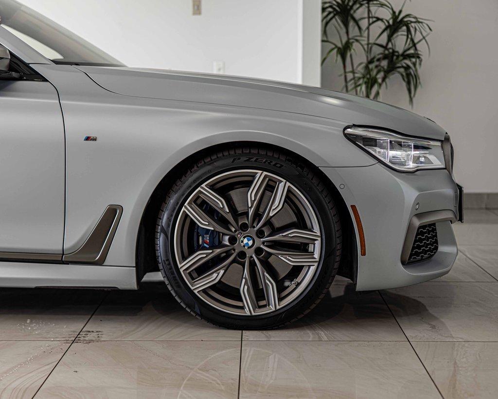 2018 BMW M760i xDrive Vehicle Photo in Saint Charles, IL 60174