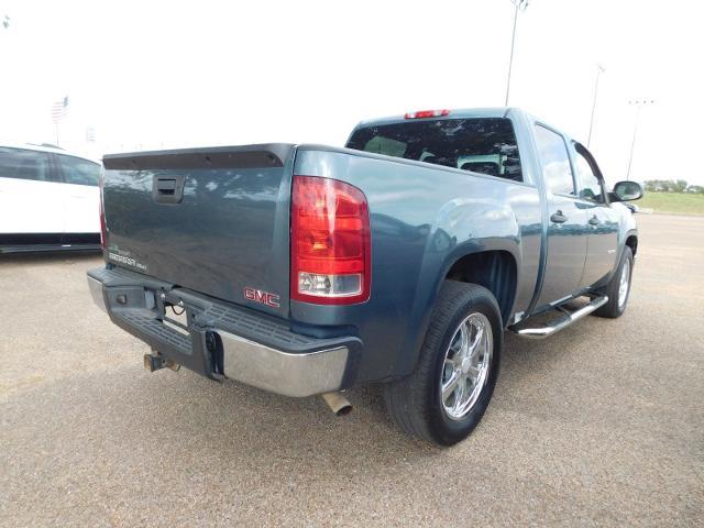 2010 GMC Sierra 1500 Vehicle Photo in GATESVILLE, TX 76528-2745