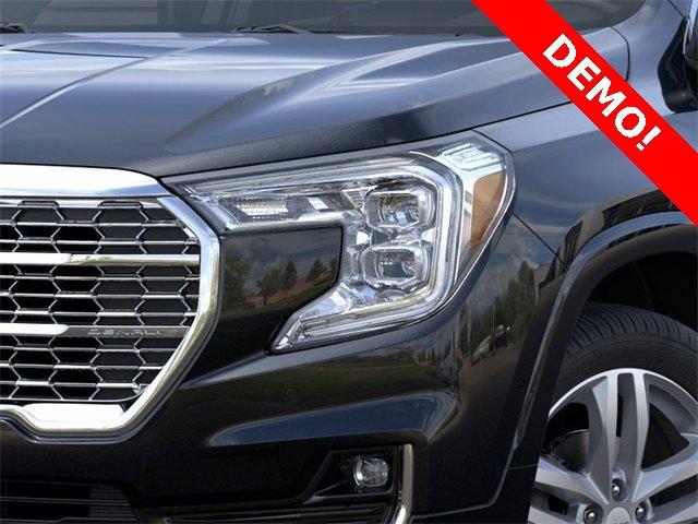 2024 GMC Terrain Vehicle Photo in JACKSON, MI 49202-1834