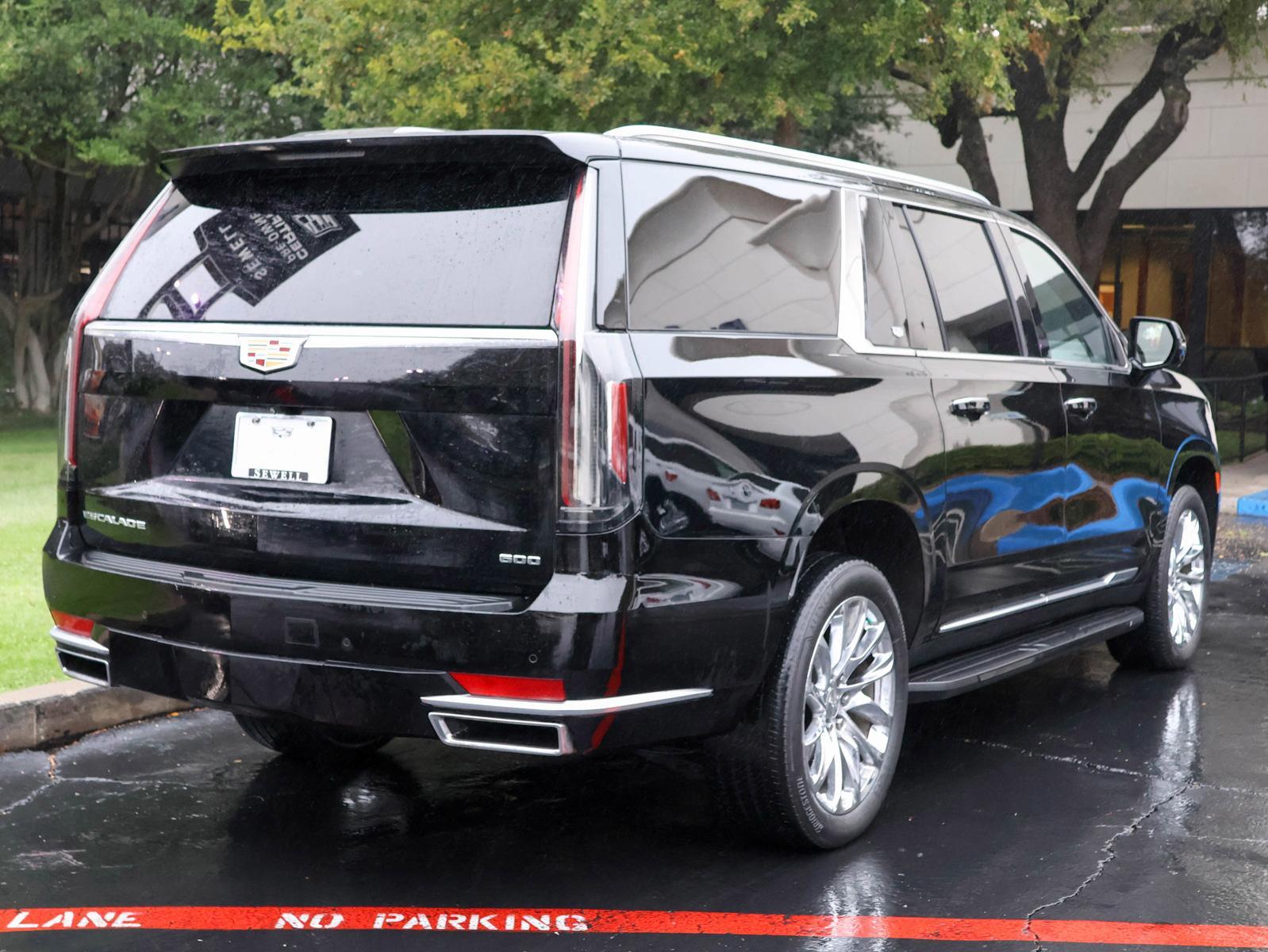 2022 Cadillac Escalade ESV Vehicle Photo in DALLAS, TX 75209-3095