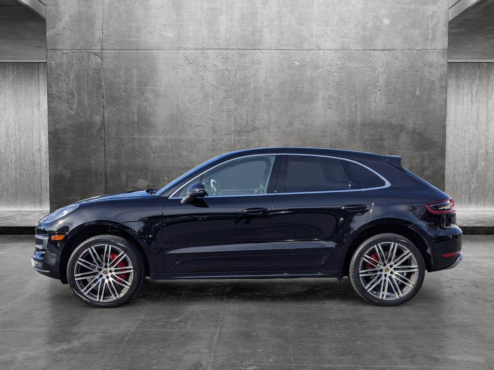 2015 Porsche Macan Vehicle Photo in TIMONIUM, MD 21093-2300