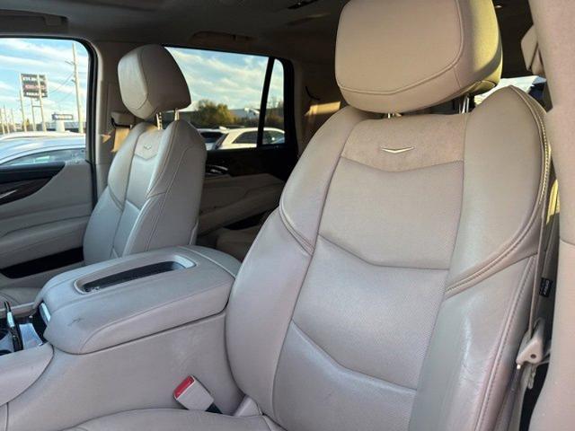 2019 Cadillac Escalade Vehicle Photo in TREVOSE, PA 19053-4984