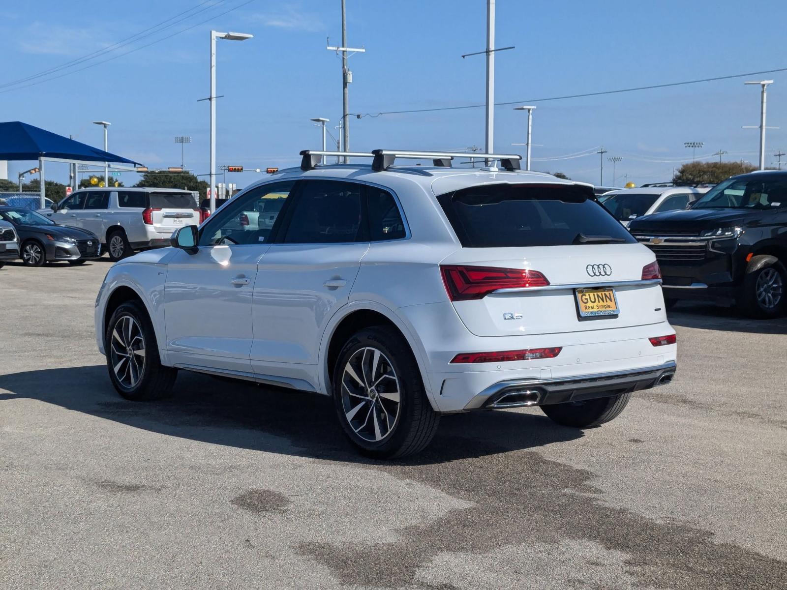 2024 Audi Q5 Vehicle Photo in Seguin, TX 78155