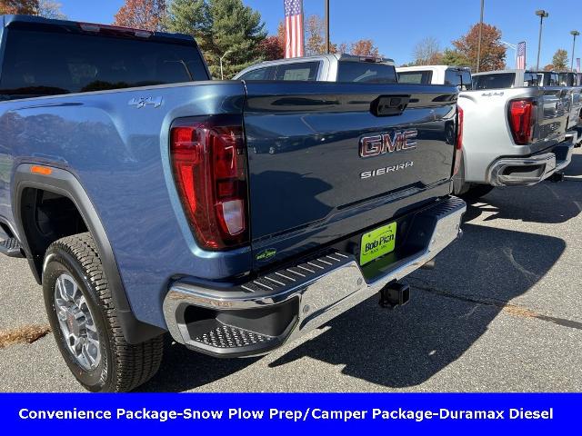 2025 GMC Sierra 3500HD Vehicle Photo in CHICOPEE, MA 01020-5001