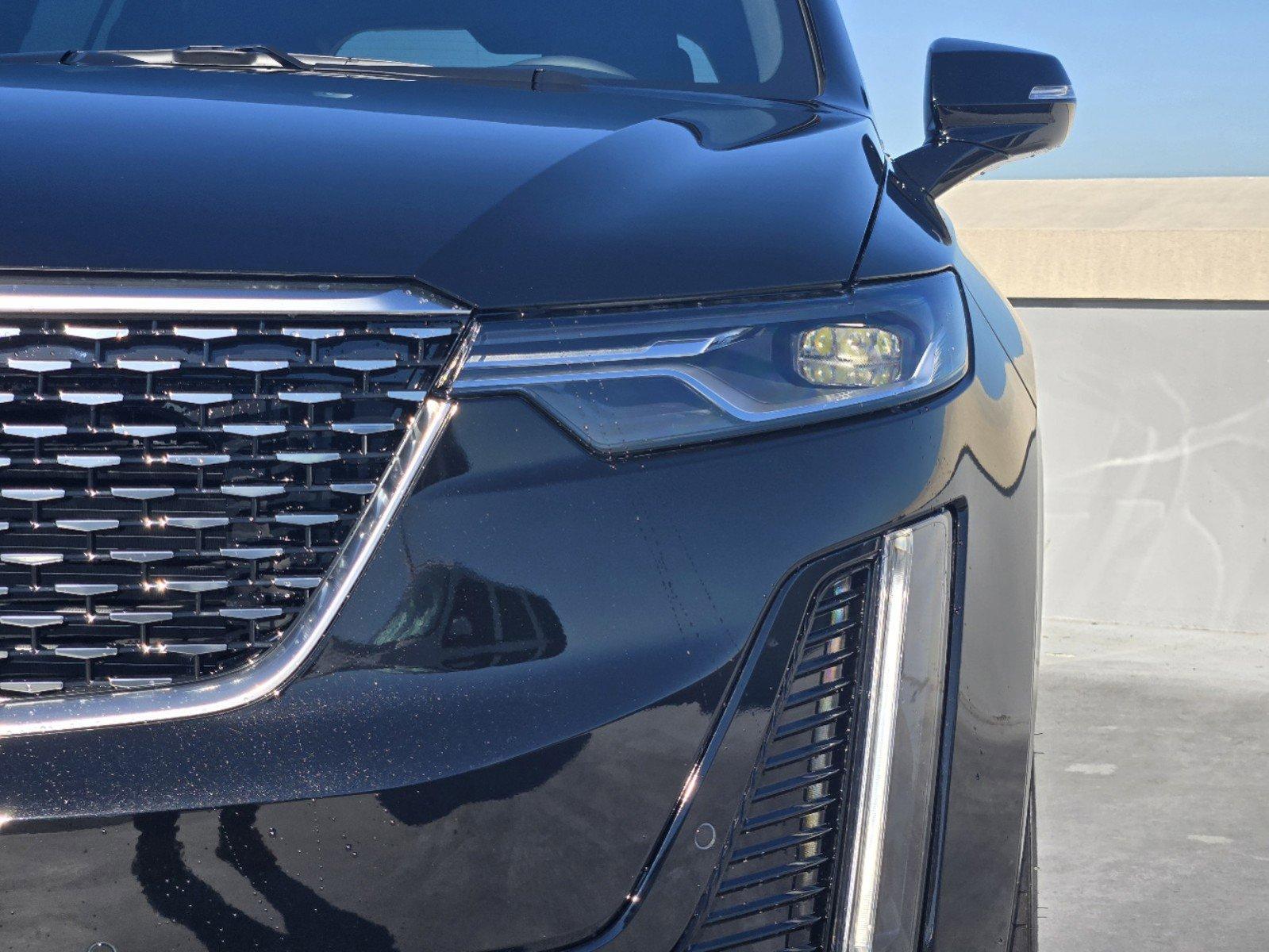 2025 Cadillac XT6 Vehicle Photo in DALLAS, TX 75209-3095