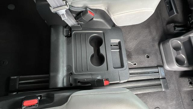 2022 Toyota Sienna Vehicle Photo in INDIANAPOLIS, IN 46227-0991