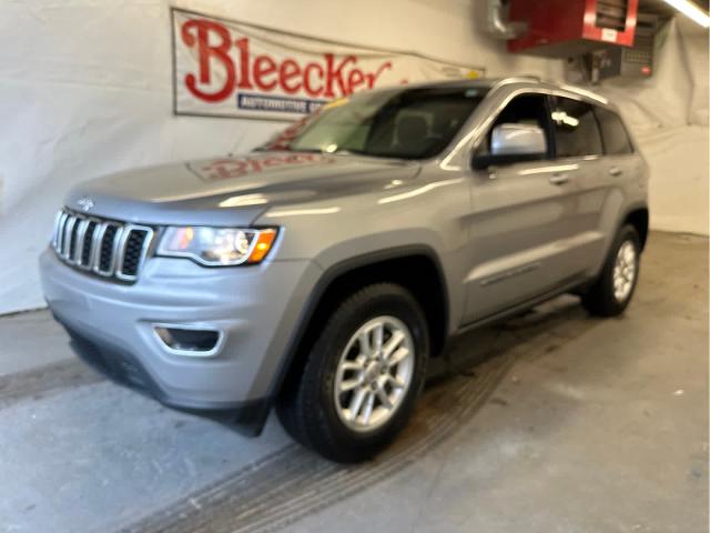 Used 2019 Jeep Grand Cherokee Laredo E with VIN 1C4RJEAG6KC789821 for sale in Red Springs, NC