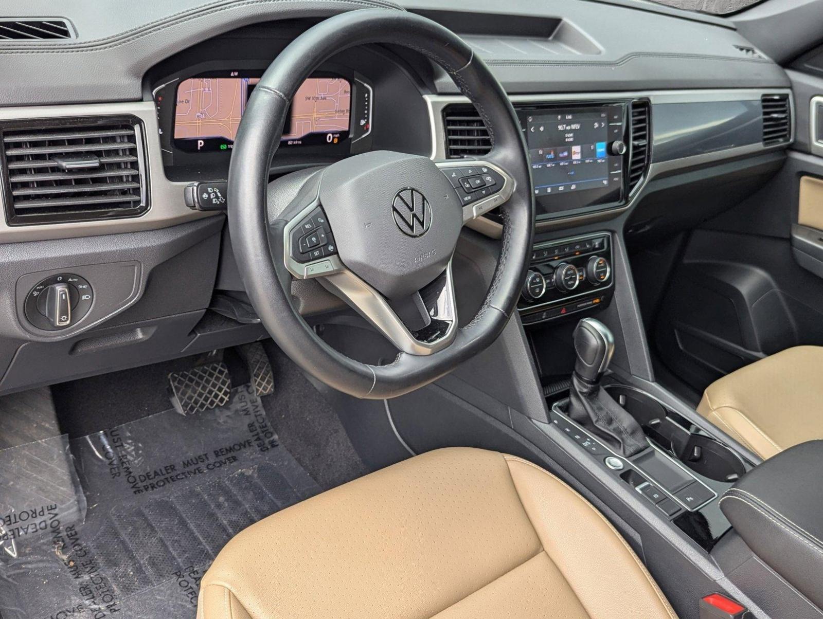 2020 Volkswagen Atlas Cross Sport Vehicle Photo in Delray Beach, FL 33444