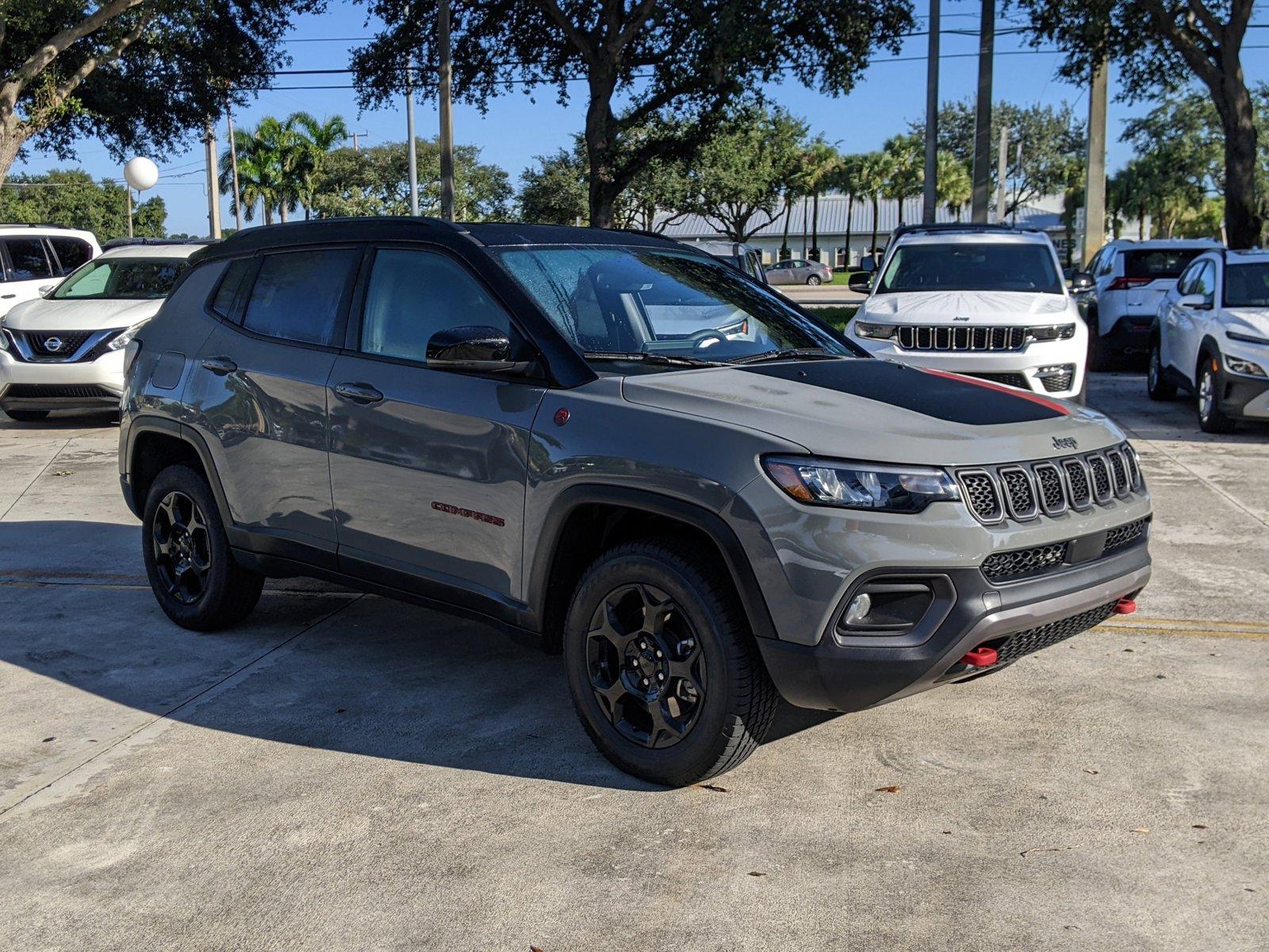 2024 Jeep Compass Vehicle Photo in Pembroke Pines , FL 33084