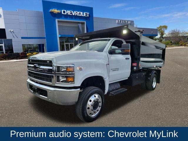 2023 Chevrolet Silverado 5500 HD Vehicle Photo in DANBURY, CT 06810-5034