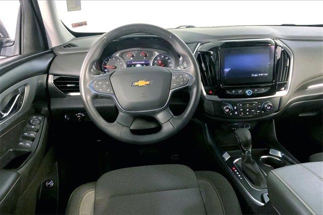 2021 Chevrolet Traverse Vehicle Photo in KANSAS CITY, MO 64114-4502