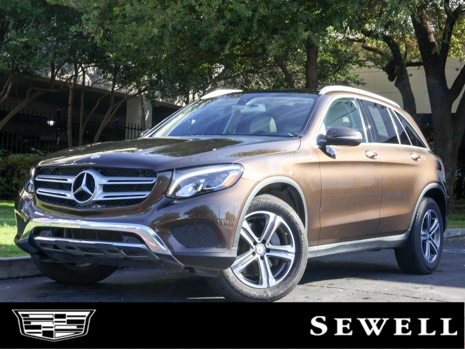 2017 Mercedes-Benz GLC Vehicle Photo in DALLAS, TX 75209-3095