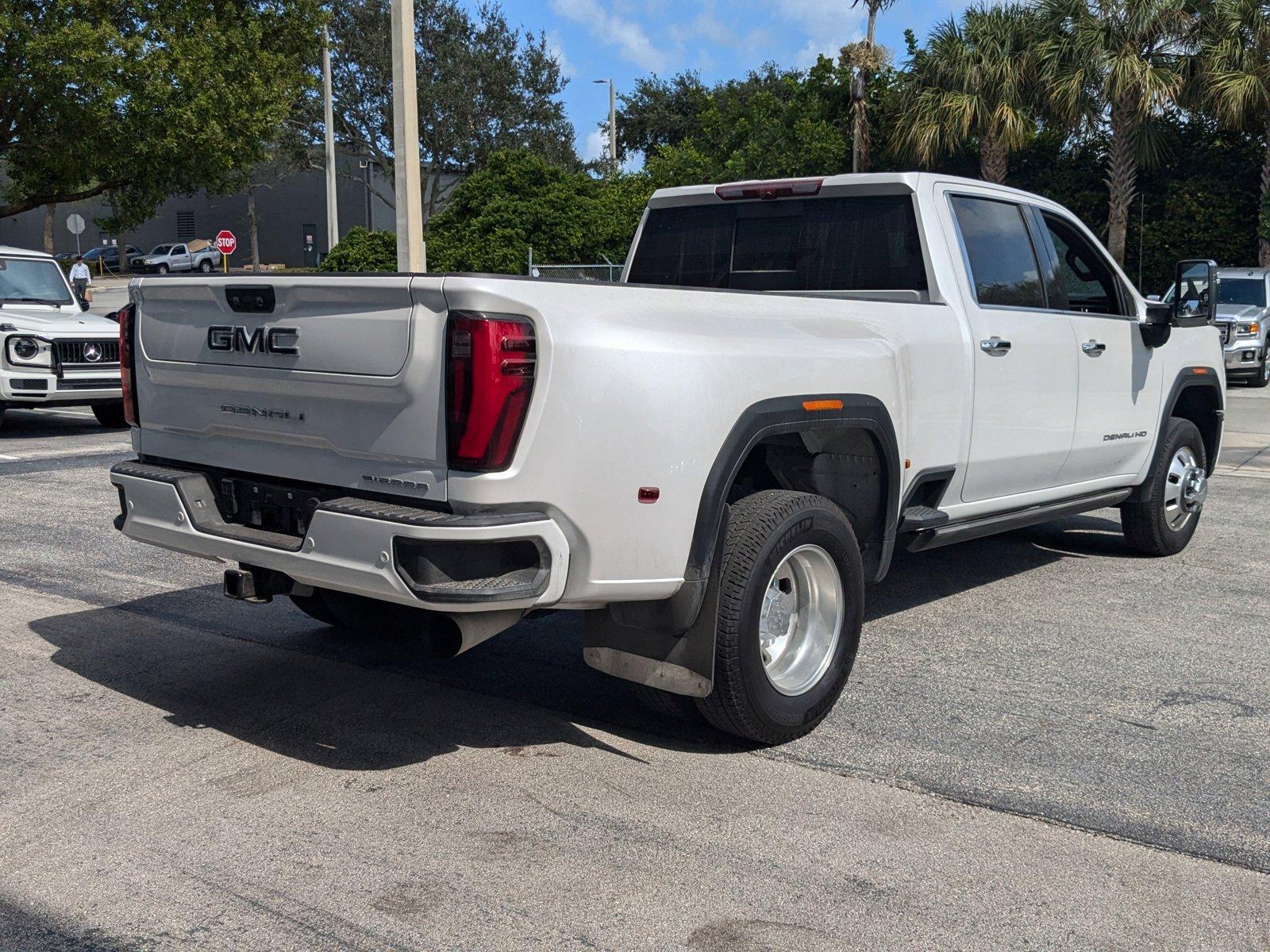 2024 GMC Sierra 3500HD Vehicle Photo in Pompano Beach, FL 33064